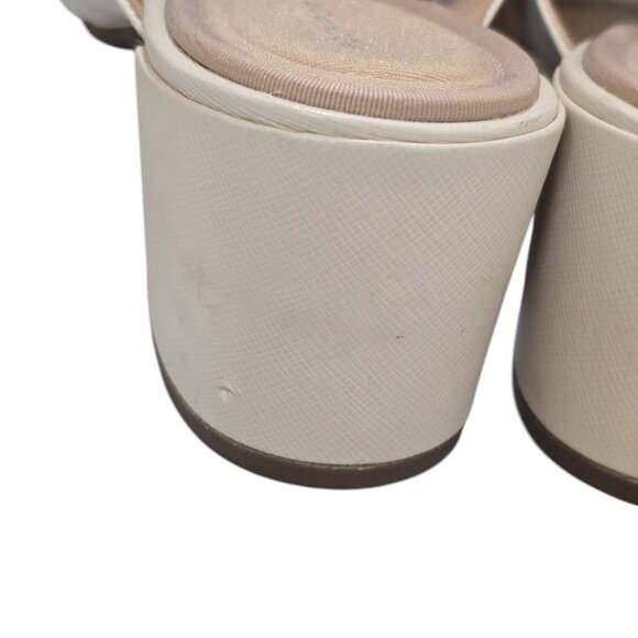 Rockport Cream and Gold Heeled Sandals with Elegant Design Wide - Picture 5 of 6